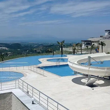 Gray House Kusadasi Agacli (Aydin)