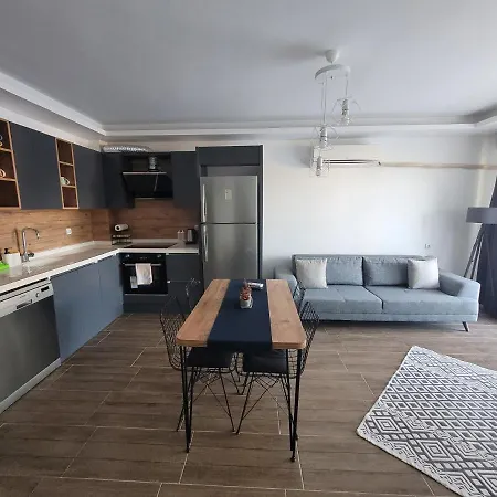 Gray House Kusadasi Agacli (Aydin)